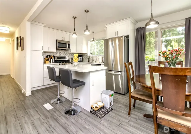 Photo 3 of Single family home for sale at 33227 39th Avenue Sw, Federal Way, WA 98023 | MLS# NWM2560255 | Listing updated on 2026-09-23