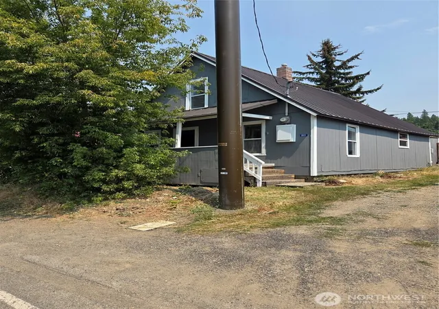 Photo 3 of Single family home for sale at 8021 State Route 903, Ronald, WA 98940 | MLS# NWM2560262 | Listing updated on 2026-09-23