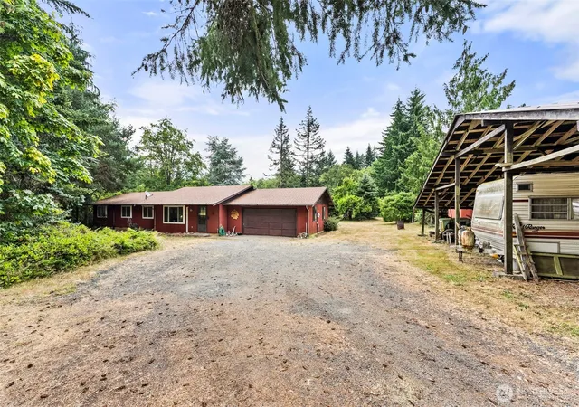 Photo 2 of Sale Pending at 341 Frogner Rd, Chehalis, WA 98532 | MLS# NWM2560282 | Listing updated on 2026-09-25
