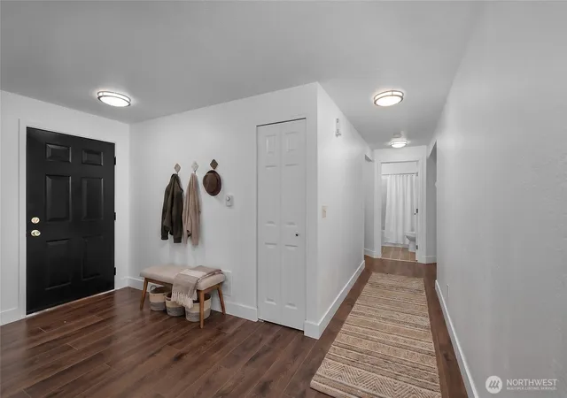 Photo 3 of Sale Pending at 40 E Lambeth Way, Shelton, WA 98584 | MLS# NWM2560292 | Listing updated on 2026-08-20