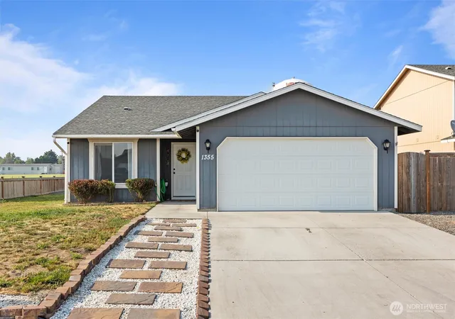 Photo 1 of Single family home for sale at 1355 E Birch St, Othello, WA 99344 | MLS# NWM2560329 | Listing updated on 2026-09-30