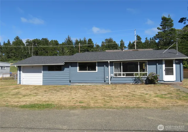 Photo 2 of Single family home for sale at 38 Linder Ln, Westport, WA 98595 | MLS# NWM2560336 | Listing updated on 2026-09-23