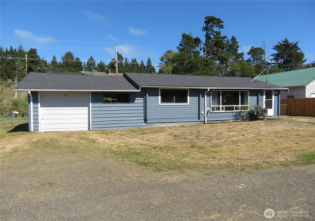Photo 3 of Single family home for sale at 38 Linder Ln, Westport, WA 98595 | MLS# NWM2560336 | Listing updated on 2026-09-23