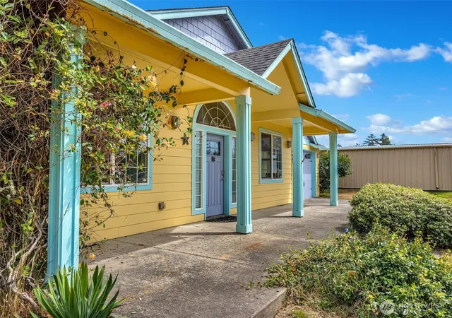 Photo 2 of Single family home for sale at 1403 253rd Place, Ocean Park, WA 98640 | MLS# NWM2560343 | Listing updated on 2026-09-23