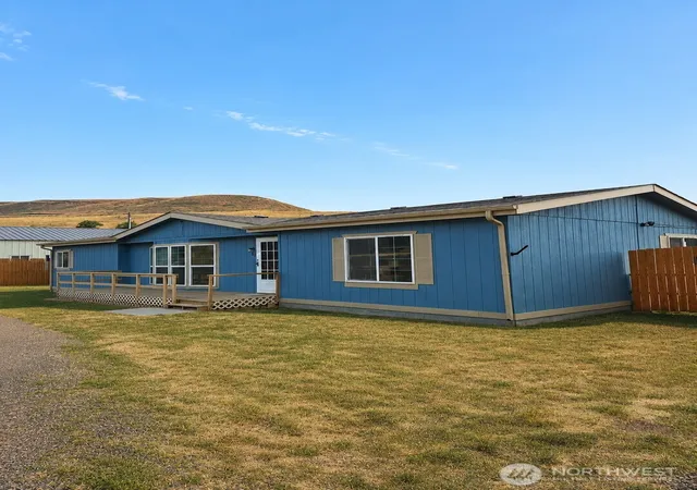 Photo 1 of Manufactured home for sale at 81 Morrow St, Endicott, WA 99125 | MLS# NWM2560366 | Listing updated on 2026-10-05