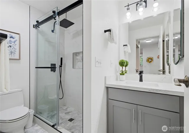 Photo 4 of Condo for sale at 8103 146th Court NE, Redmond, WA 98052 | MLS# NWM2560367 | Listing updated on 2026-10-01