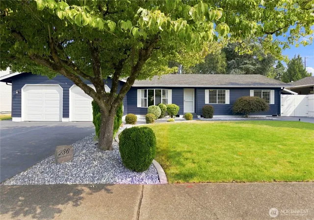Photo 1 of Sale Pending at 236 Sparks Dr, Kelso, WA 98626 | MLS# NWM2560385 | Listing updated on 2026-09-25