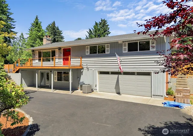 Photo 1 of Single family home for sale at 629 43rd Avenue Sw, Puyallup, WA 98373 | MLS# NWM2560444 | Listing updated on 2026-09-28