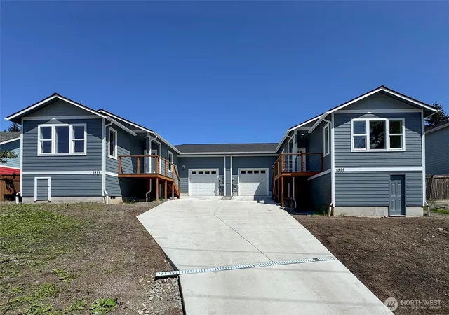 Photo 2 of Townhouse for sale at 1911 W 10th Street, Port Angeles, WA 98363 | MLS# NWM2560446 | Listing updated on 2026-09-23