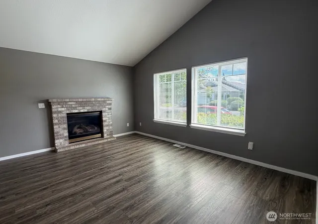 Photo 2 of Single family home for sale at 1626 Sundrop Ln Se, Tumwater, WA 98501 | MLS# NWM2560450 | Listing updated on 2026-09-24