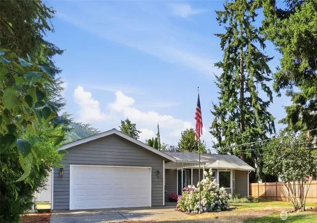 Photo 1 of Sale Pending at 390 Cambrae Dr, Camano Island, WA 98282 | MLS# NWM2560458 | Listing updated on 2026-10-02
