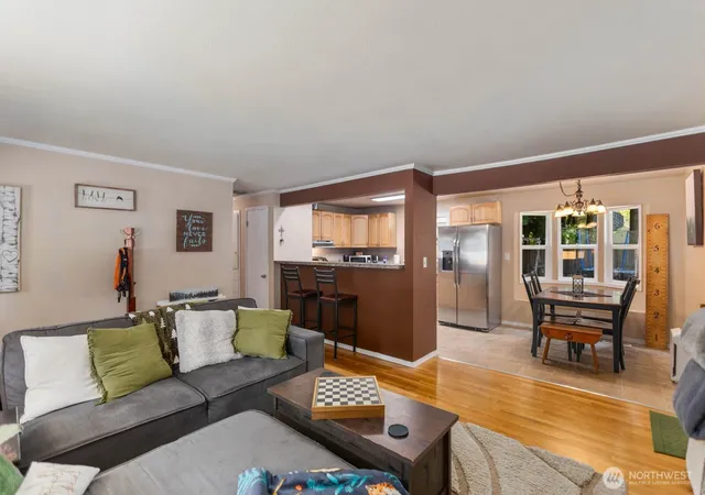 Photo 4 of Single family home for sale at 10301 NE 136th Place, Kirkland, WA 98034 | MLS# NWM2560483 | Listing updated on 2026-09-24