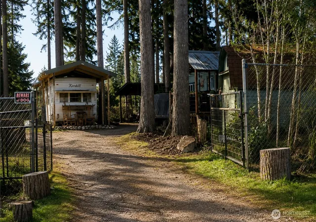 Photo 1 of Single family home for sale at 6277 Spruce Ct, Maple Falls, WA 98266 | MLS# NWM2560489 | Listing updated on 2026-09-23