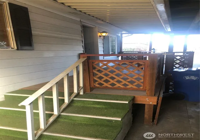 Photo 4 of Manufactured home for sale at 2410 Leisure Ln, Centralia, WA 98531 | MLS# NWM2560494 | Listing updated on 2026-09-29