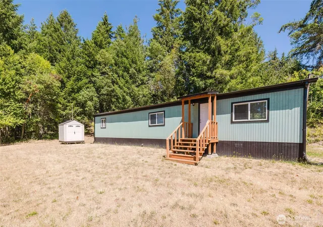 Photo 1 of Manufactured home for sale at 15503 Cedar Park Rd Se #35C, Olalla, WA 98359 | MLS# NWM2560513 | Listing updated on 2026-09-23