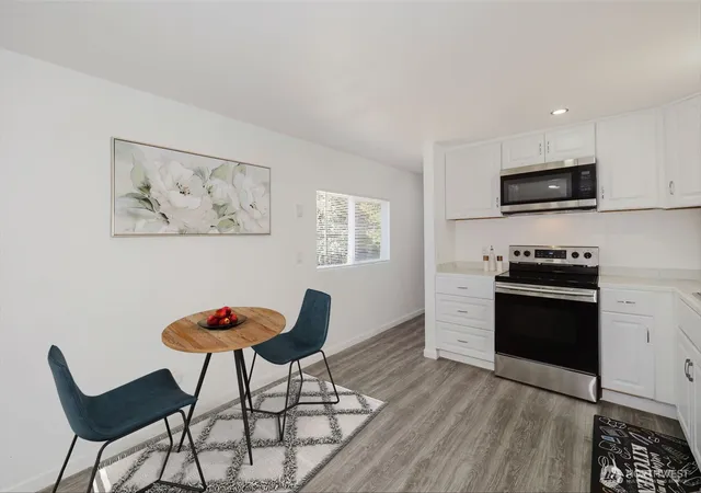 Photo 4 of Manufactured home for sale at 15503 Cedar Park Rd SE #35C, Olalla, WA 98359 | MLS# NWM2560513 | Listing updated on 2026-09-23