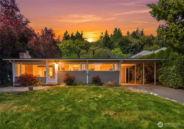 Photo 1 of Single family home for sale at 12017 93rd Avenue Ne, Kirkland, WA 98034 | MLS# NWM2560536 | Listing updated on 2026-09-22