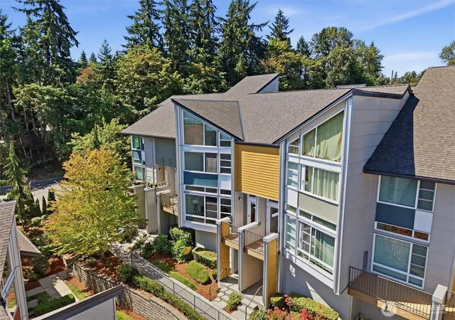 Photo 1 of Townhouse for sale at 15175 Ne 81st Way #103, Redmond, WA 98052 | MLS# NWM2560554 | Listing updated on 2026-09-23