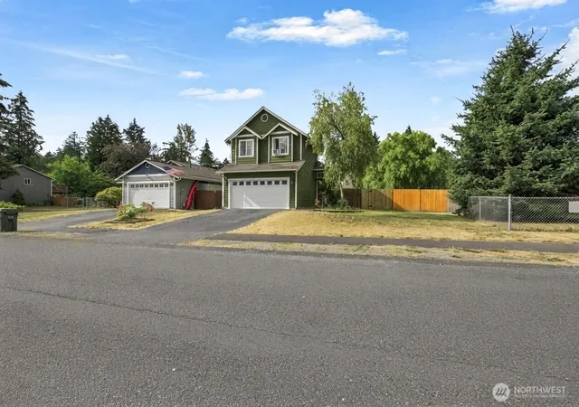 Photo 3 of Single family home for sale at 2309 157th Court E, Tacoma, WA 98445 | MLS# NWM2560566 | Listing updated on 2026-09-23