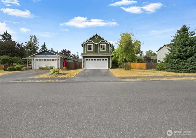 Photo 3 of Single family home for sale at 2309 157th Court E, Tacoma, WA 98445 | MLS# NWM2560566 | Listing updated on 2026-09-23