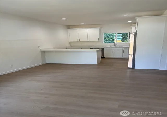Photo 3 of Single family home for sale at 7537 S Dillard Ave, Concrete, WA 98237 | MLS# NWM2560574 | Listing updated on 2026-09-23