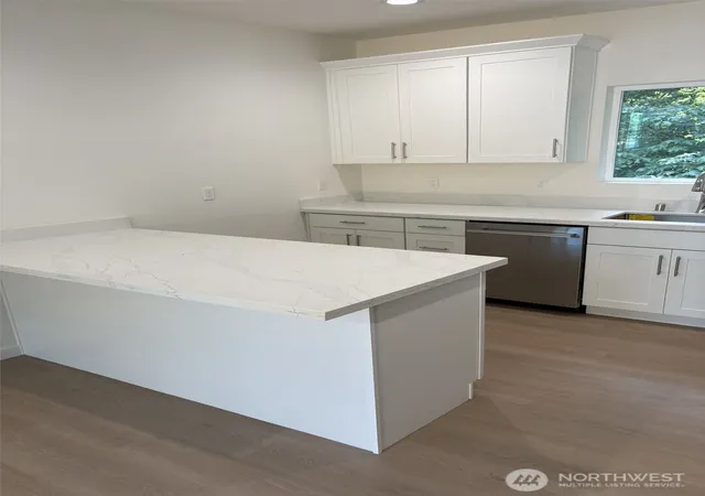 Photo 3 of Single family home for sale at 7537 S Dillard Ave, Concrete, WA 98237 | MLS# NWM2560574 | Listing updated on 2026-09-23