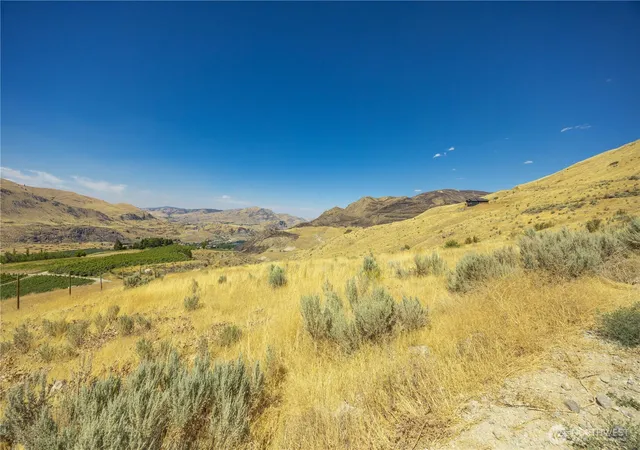 Photo 3 of Land for sale at 0 Nhn Chelan Hills Rd, Orondo, WA 98843 | MLS# NWM2560578 | Listing updated on 2026-09-23