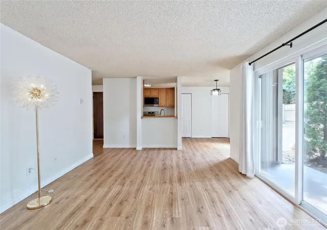 Photo 2 of Condo for sale at 4601 Sw 320th Street #E4, Federal Way, WA 98023 | MLS# NWM2560594 | Listing updated on 2026-09-23