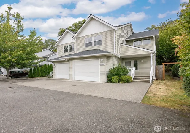 Photo 1 of Sale Pending at 1826 Valencia St, Bellingham, WA 98229 | MLS# NWM2560608 | Listing updated on 2026-09-24