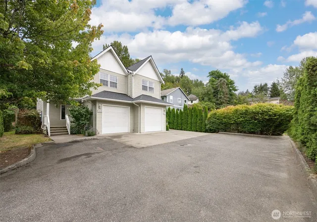 Photo 2 of Sale Pending at 1826 Valencia St, Bellingham, WA 98229 | MLS# NWM2560608 | Listing updated on 2026-09-24