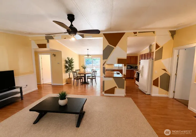 Photo 3 of Manufactured home for sale at 9039 Steele Crk Loop NE, Bremerton, WA 98311 | MLS# NWM2560617 | Listing updated on 2026-09-23