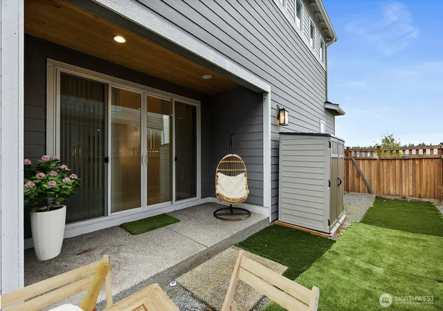 Photo 4 of Townhouse for sale at 13224 192nd Avenue E, Bonney Lake, WA 98391 | MLS# NWM2560621 | Listing updated on 2026-10-01