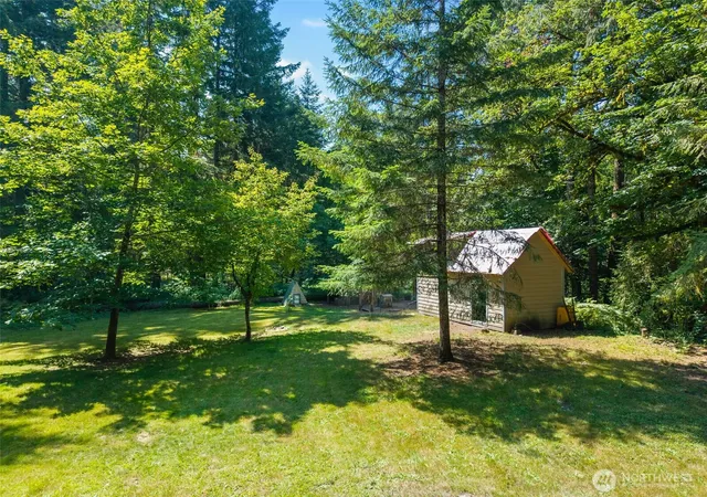 Photo 2 of Manufactured home for sale at 268 Hawkins Rd S, Winlock, WA 98596 | MLS# NWM2560625 | Listing updated on 2026-10-02