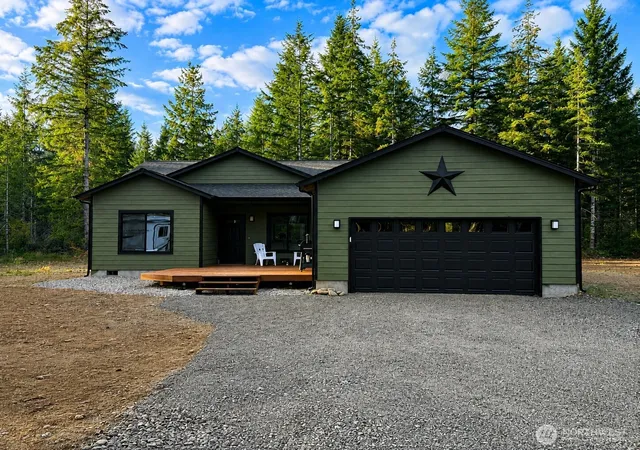 Photo 1 of Single family home for sale at 19 Raven Ln, Elma, WA 98541 | MLS# NWM2560629 | Listing updated on 2026-09-23