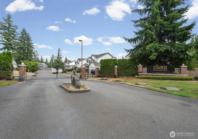 Photo 3 of Sale Pending at 4621 212th Street E, Spanaway, WA 98387 | MLS# NWM2560646 | Listing updated on 2026-09-25