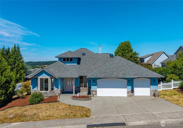 Photo 1 of Sale Pending at 2175 Sw Rock Rose Dr, Oak Harbor, WA 98277 | MLS# NWM2560681 | Listing updated on 2026-09-22