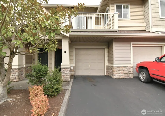 Photo 1 of Sale Pending at 6128 Issac Ave Se #D, Auburn, WA 98092 | MLS# NWM2560707 | Listing updated on 2026-08-17