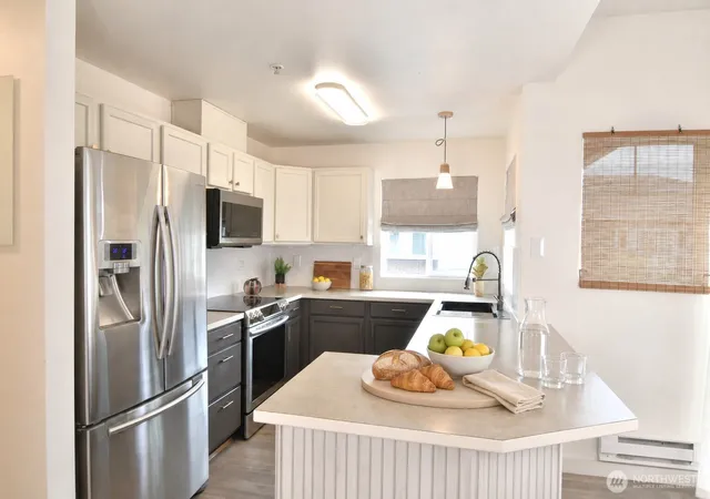 Photo 3 of Sale Pending at 6128 Issac Ave SE #D, Auburn, WA 98092 | MLS# NWM2560707 | Listing updated on 2026-08-17