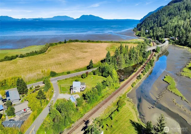 Photo 3 of Single family home for sale at 3455 Legg Rd, Bow, WA 98232 | MLS# NWM2560710 | Listing updated on 2026-09-23