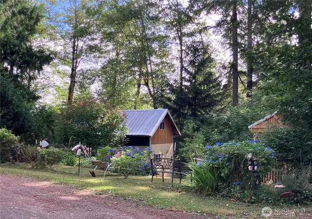 Photo 3 of Land for sale at 0 W Tyee Pl, Elma, WA 98541 | MLS# NWM2560724 | Listing updated on 2026-09-23