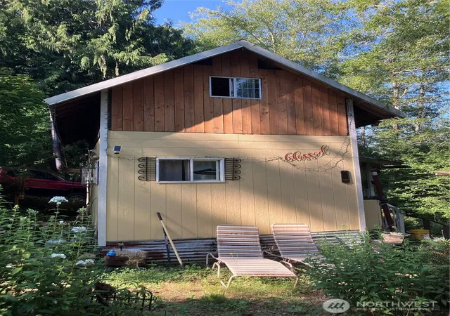 Photo 1 of Land for sale at 0 W Tyee Pl, Elma, WA 98541 | MLS# NWM2560724 | Listing updated on 2026-09-23