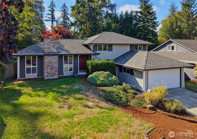 Single family home for sale at 14307 SE 164th Street, Renton, WA 98058 | MLS# NWM2560738