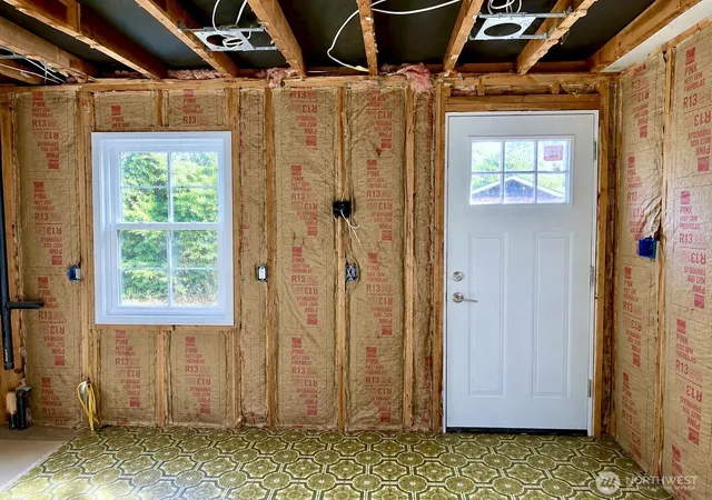 Photo 4 of Manufactured home for sale at 777 Edgewood Ave NE, Ocean Shores, WA 98569 | MLS# NWM2560740 | Listing updated on 2026-09-18