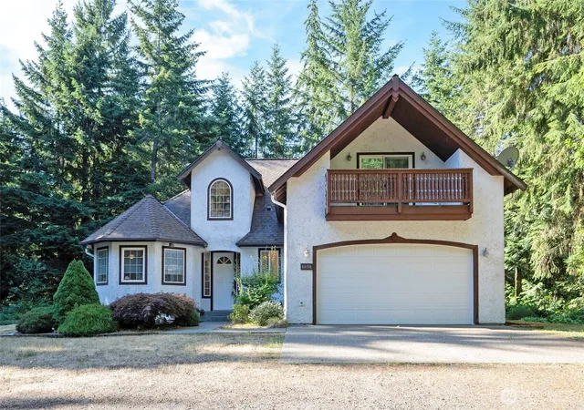 Photo 1 of Sale Pending at 8058 Se Halfmoon Ln, Port Orchard, WA 98367 | MLS# NWM2560746 | Listing updated on 2026-10-01