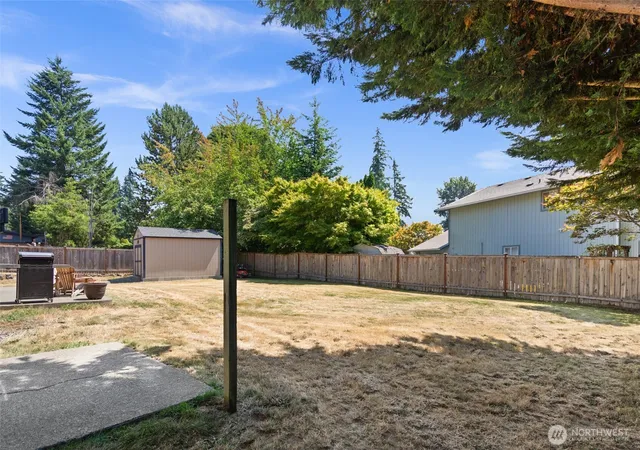 Photo 4 of Sale Pending at 20416 120th Street Ct E, Bonney Lake, WA 98391 | MLS# NWM2560749 | Listing updated on 2026-09-25