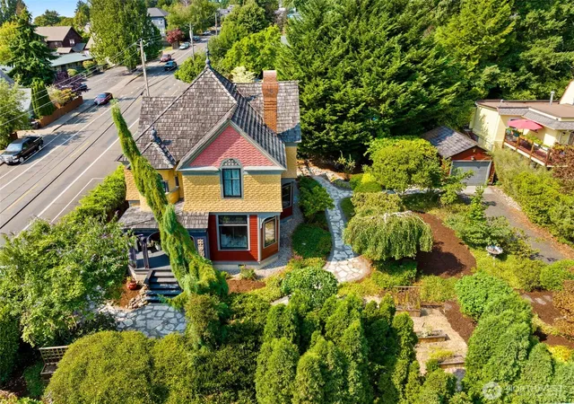 Photo 3 of Single family home for sale at 1202 Olympia Ave NE, Olympia, WA 98506 | MLS# NWM2560761 | Listing updated on 2026-09-23