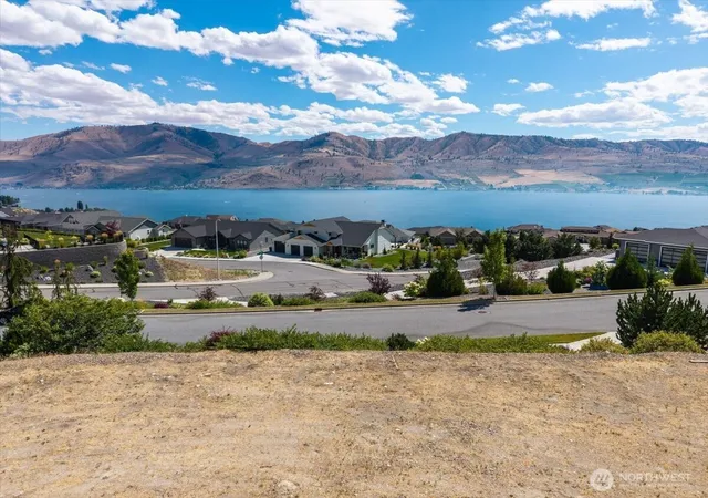 Photo 2 of Land for sale at 38 Madrona Ln, Chelan, WA 98816 | MLS# NWM2560767 | Listing updated on 2026-09-23