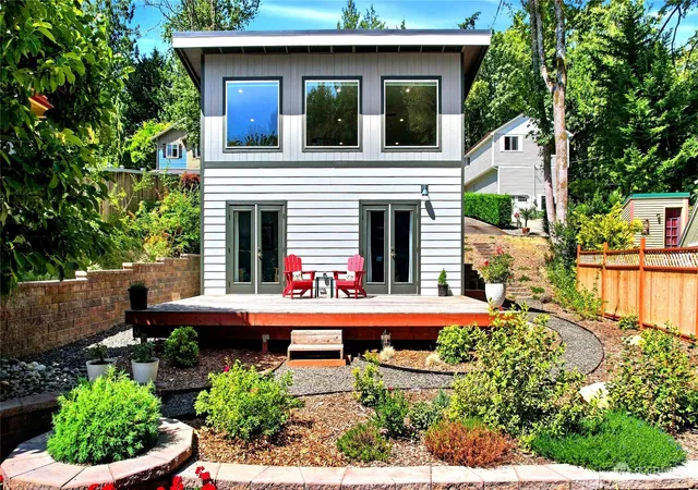 Photo 1 of Sale Pending at 7237 Ne Winfred St, Suquamish, WA 98392 | MLS# NWM2560790 | Listing updated on 2026-09-25