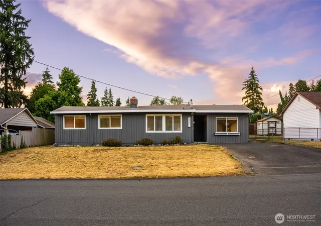 Photo 2 of Single family home for sale at 230 S 187th Street, Burien, WA 98148 | MLS# NWM2560794 | Listing updated on 2026-09-23