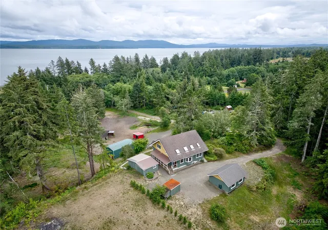 Photo 3 of Sale Pending at 20003 Sandridge Rd, Long Beach, WA 98631 | MLS# NWM2560806 | Listing updated on 2026-09-27